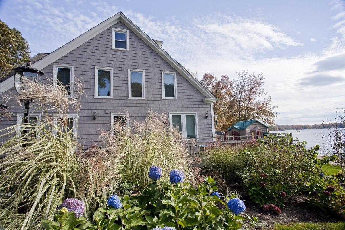 SuburbanDreamSandyBeachLakeQuassapaug Mattatuck Museum